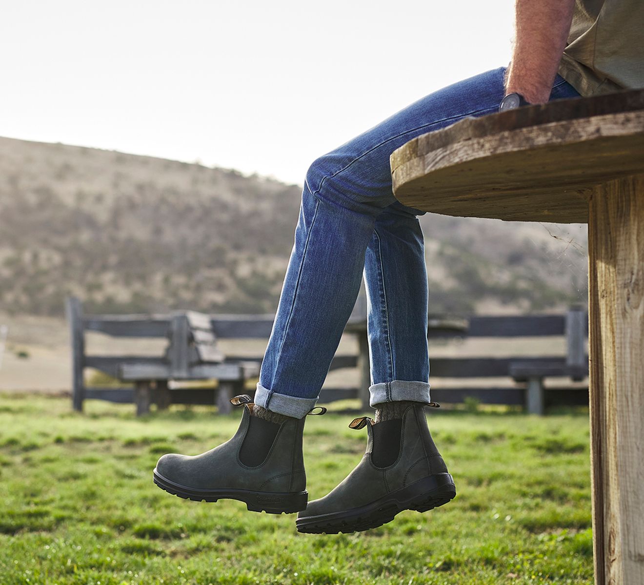 BLUNDSTONE CLASSIC 558 Browns Shoes
