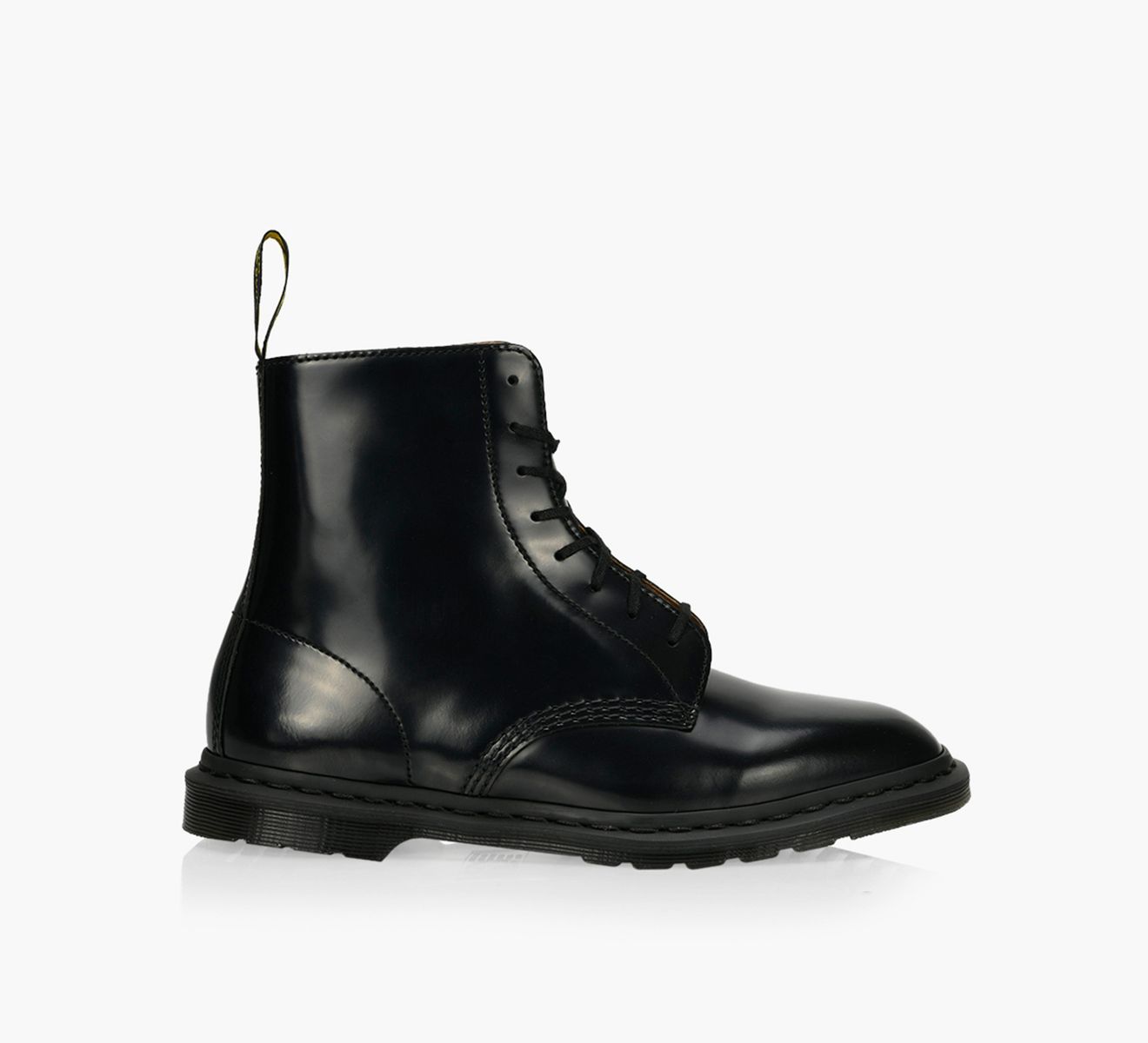 DR. MARTENS WINCHESTER II Black Leather Browns Shoes