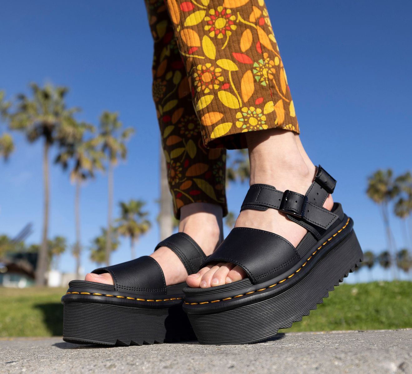 DR. MARTENS VOSS QUAD PLATFORM | Browns Shoes