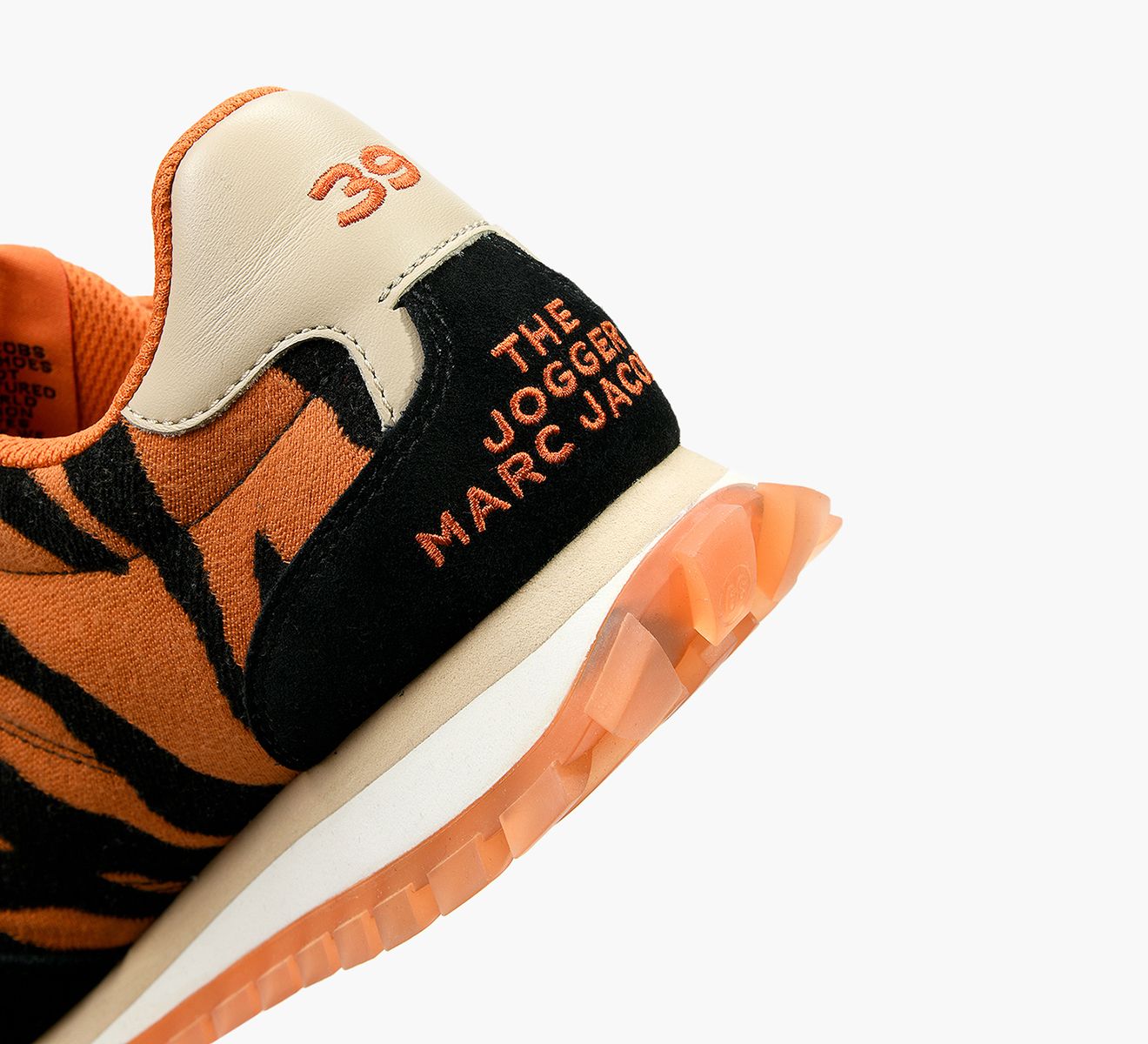 ✨新品級✨MARC JACOBS THE JOGGER 39 ✨新品級✨MARC JACOBS THE JOGGER 39