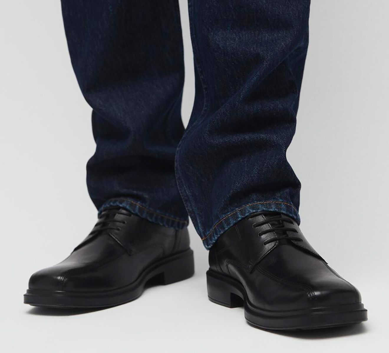 Ecco bicycle toe clearance