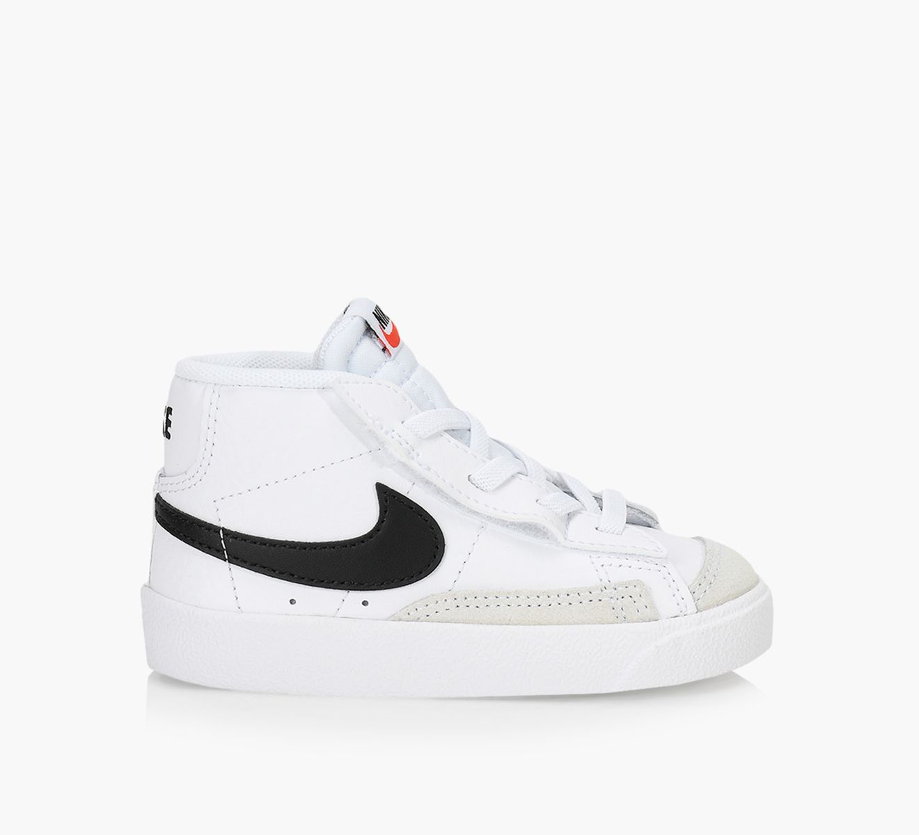 Nike blazer mid the 1 top