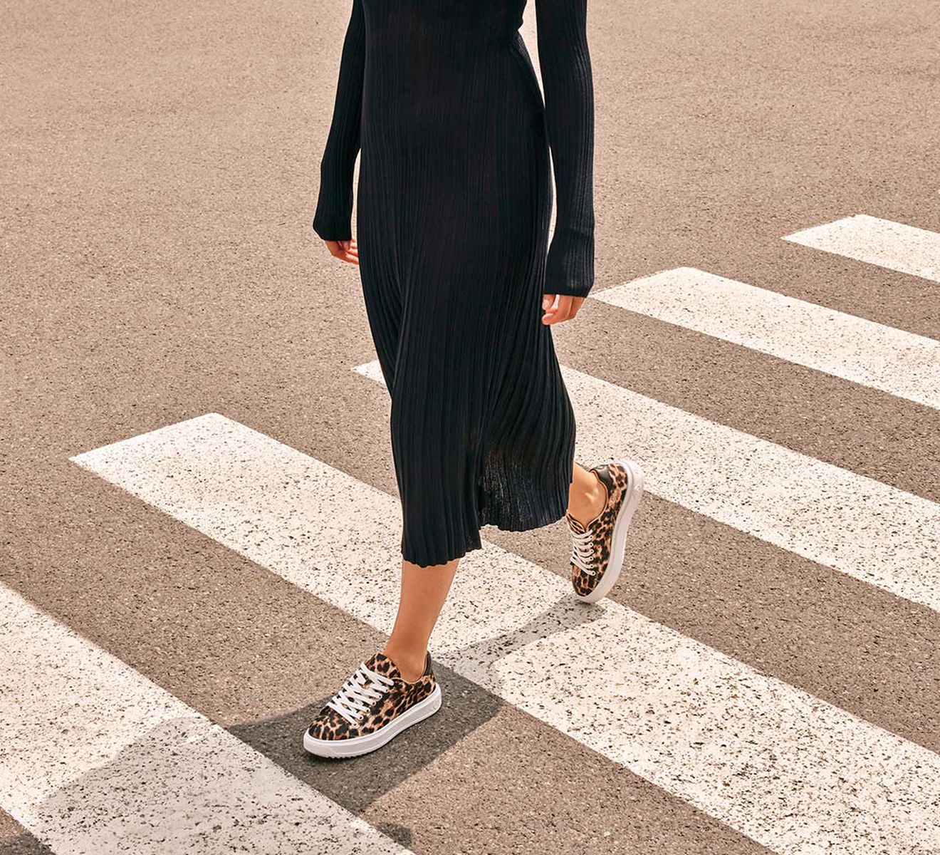 WISHBONE BETH SNEAKER | Browns Shoes