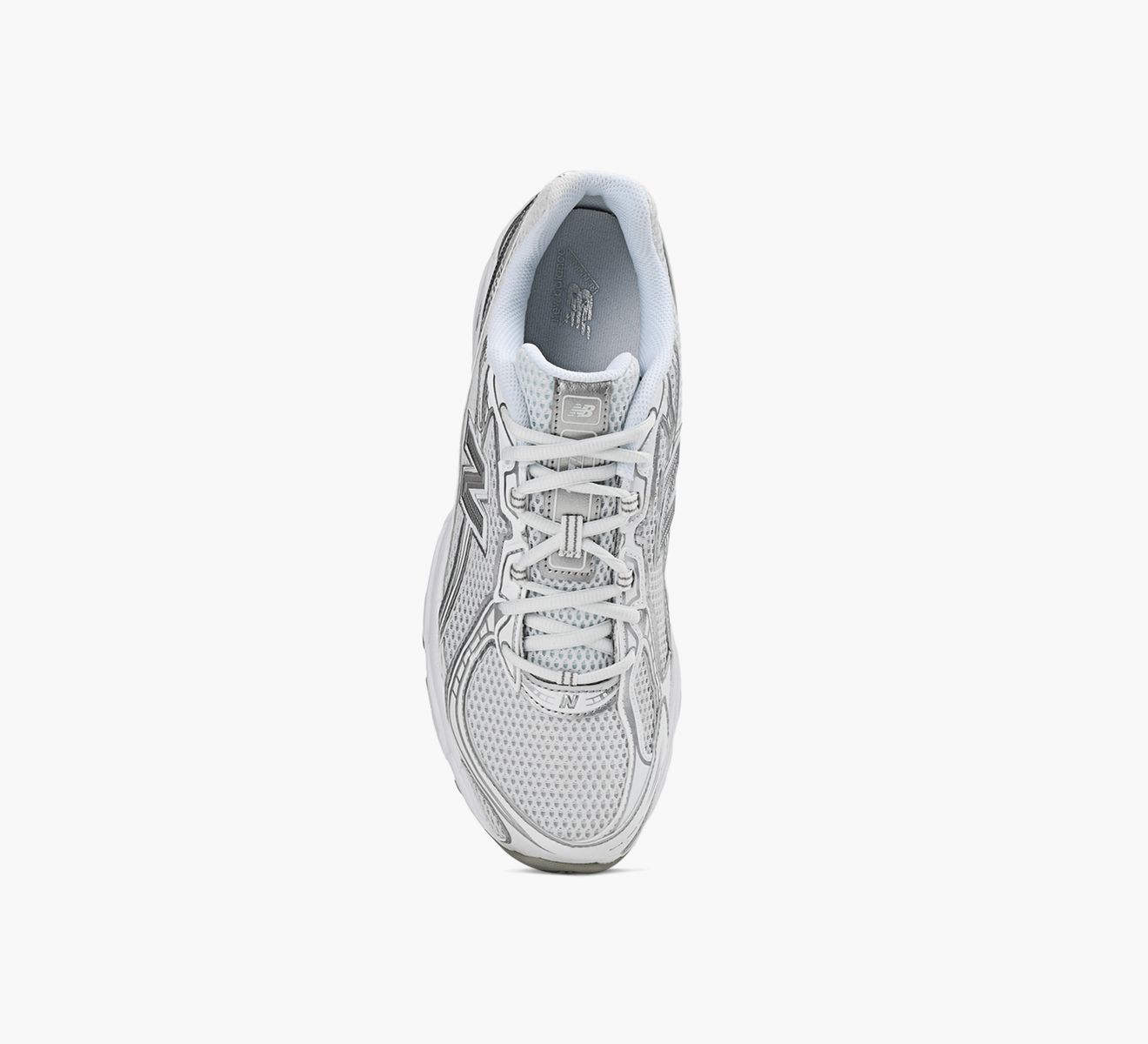 740 Sneakers