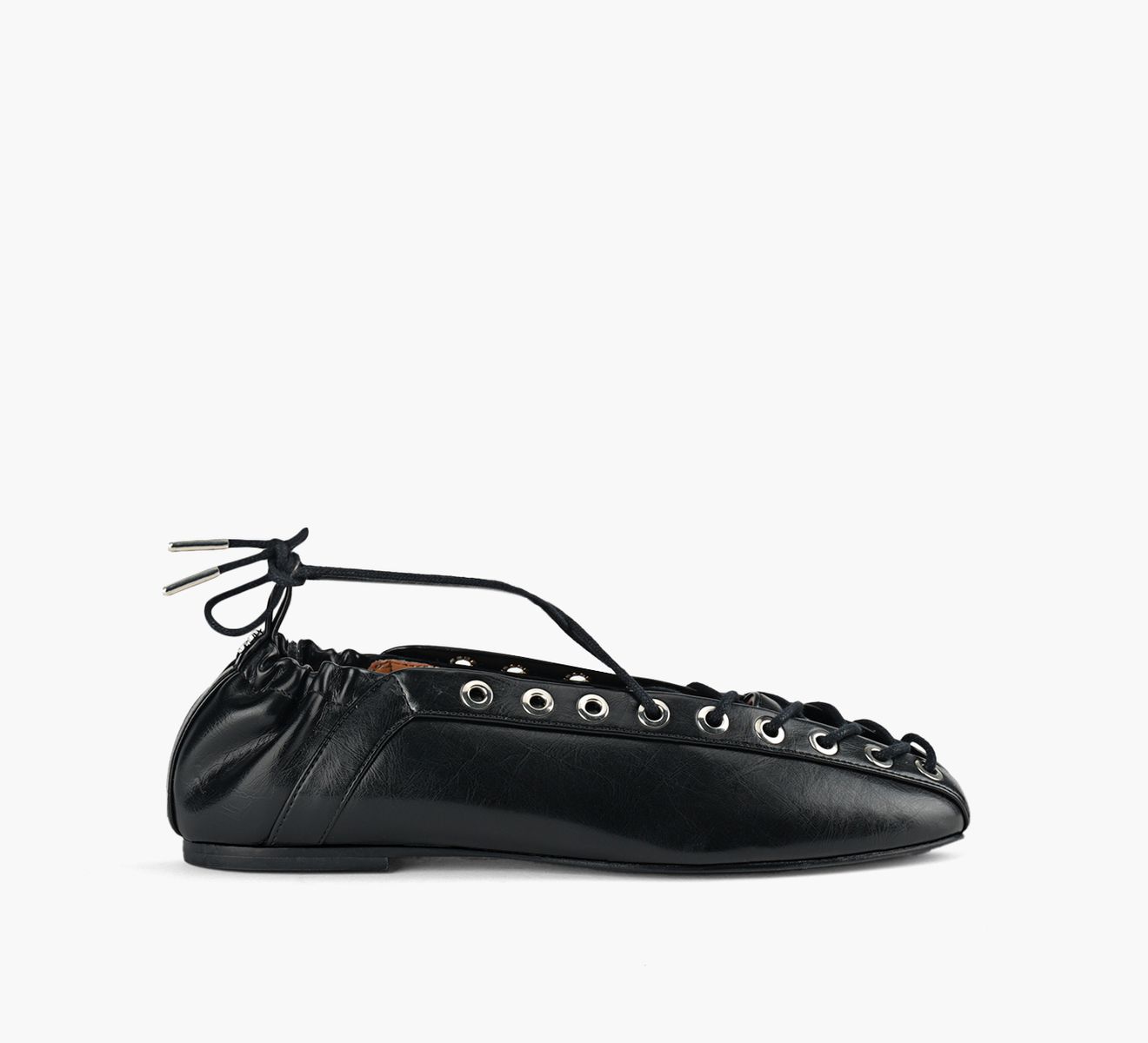 EYELETS LACE UP BALLERINA