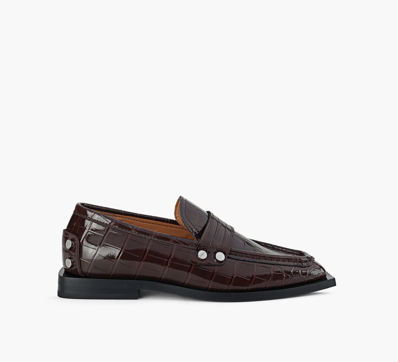 STUDS SQUARE TOE LOAFER