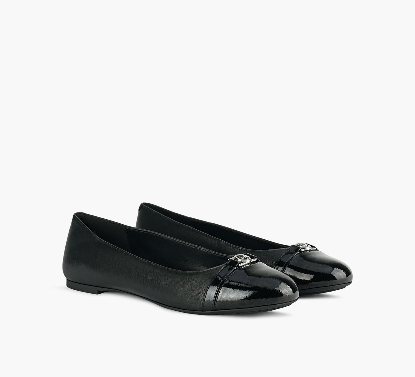 MANDY FLAT