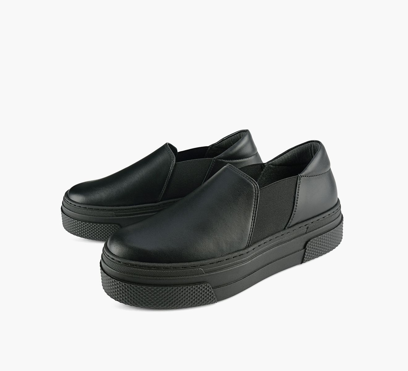 RUSSET SNEAKER