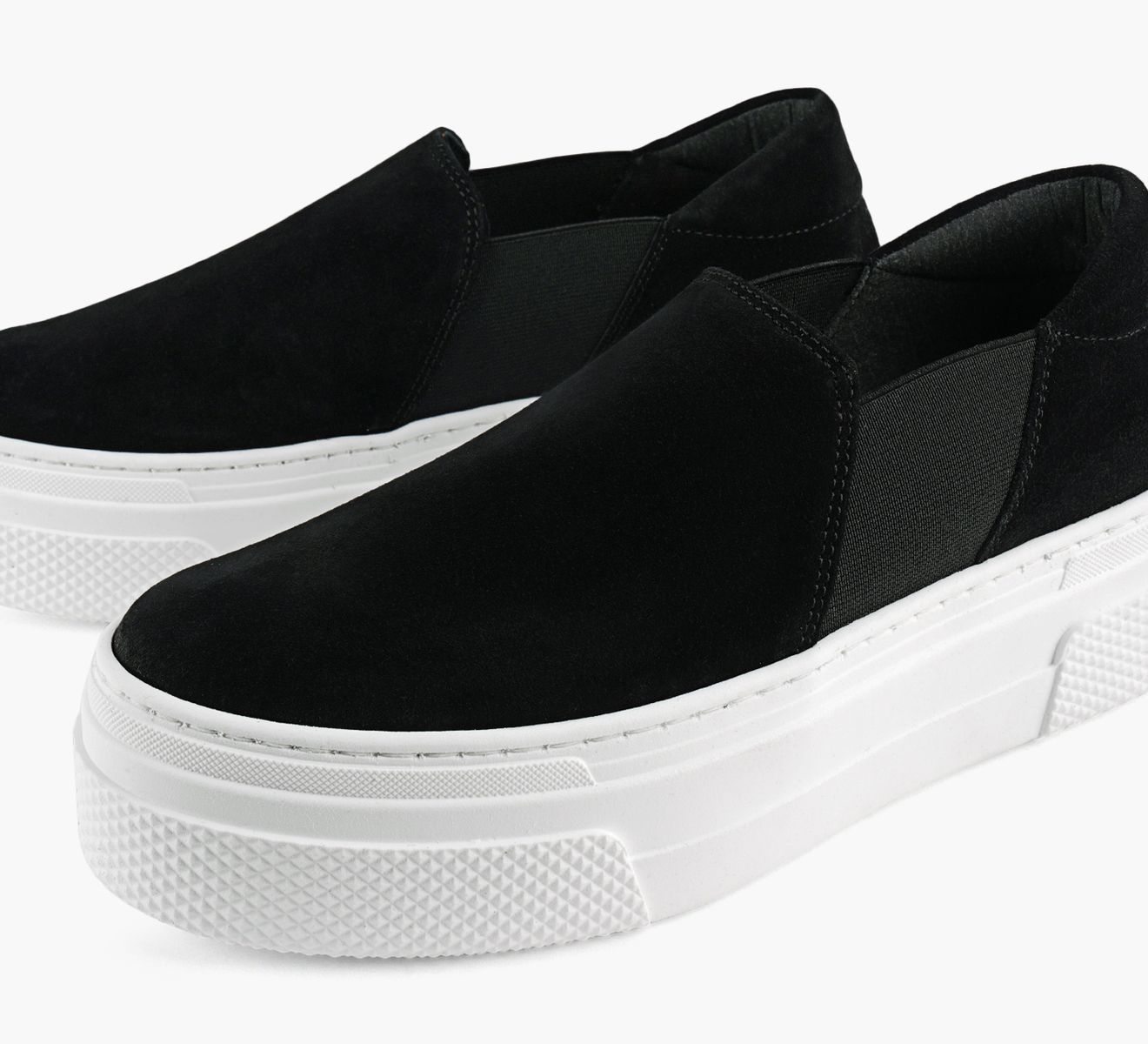 RUSSET SNEAKER