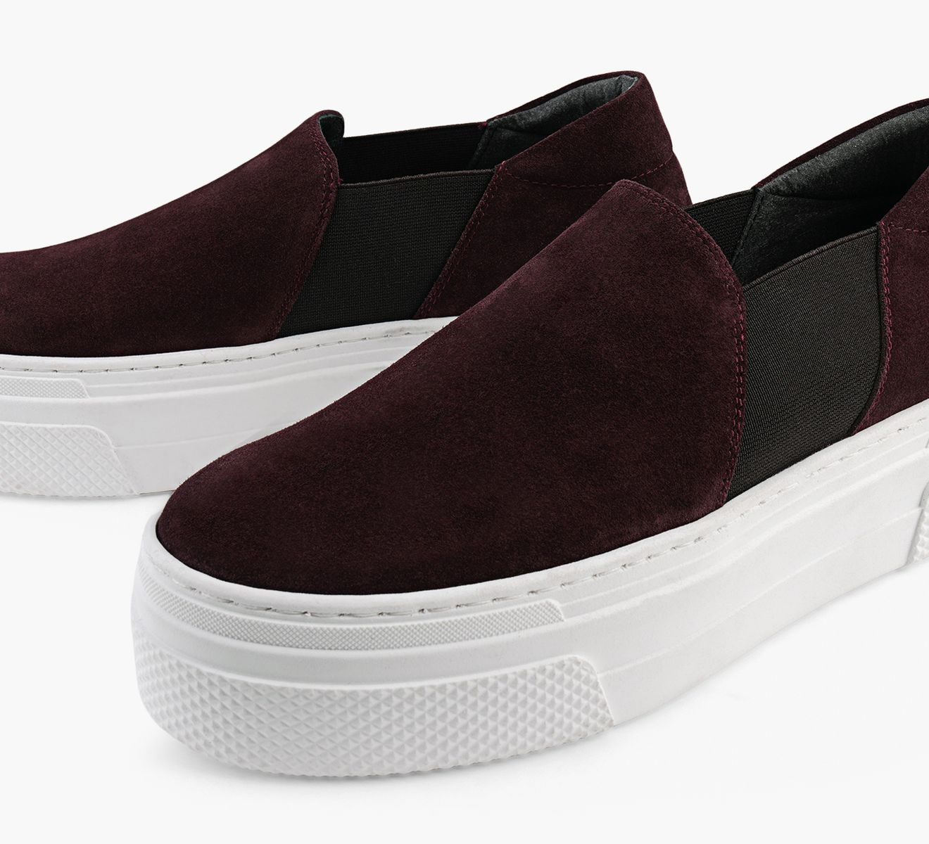 RUSSET SNEAKER
