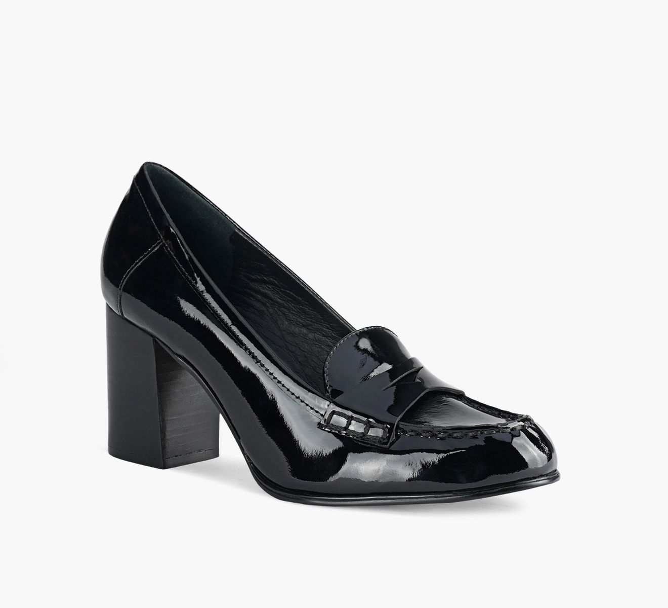 BOULDER HEELED LOAFER