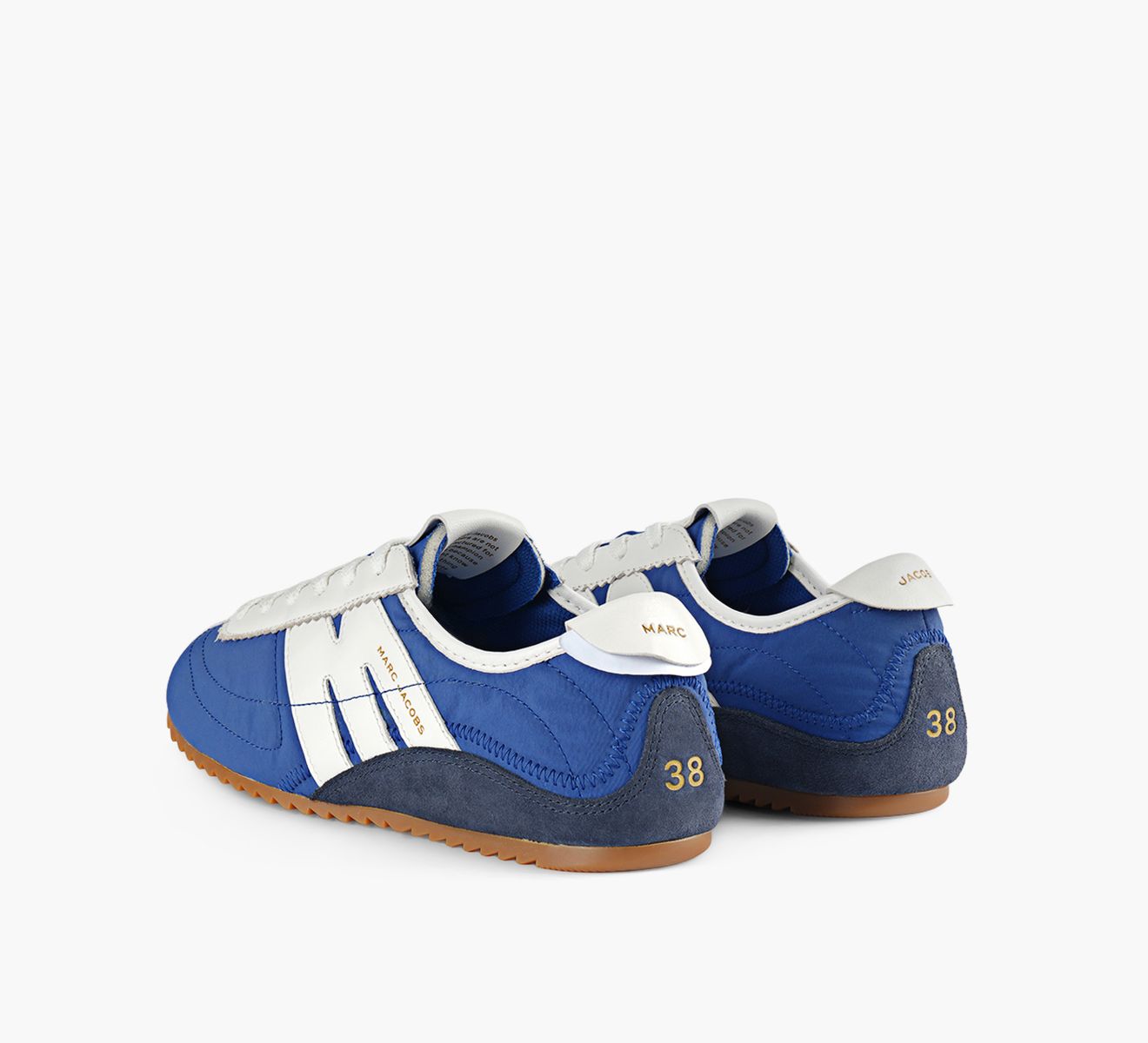 THE 400 BLEEKER RUNNER