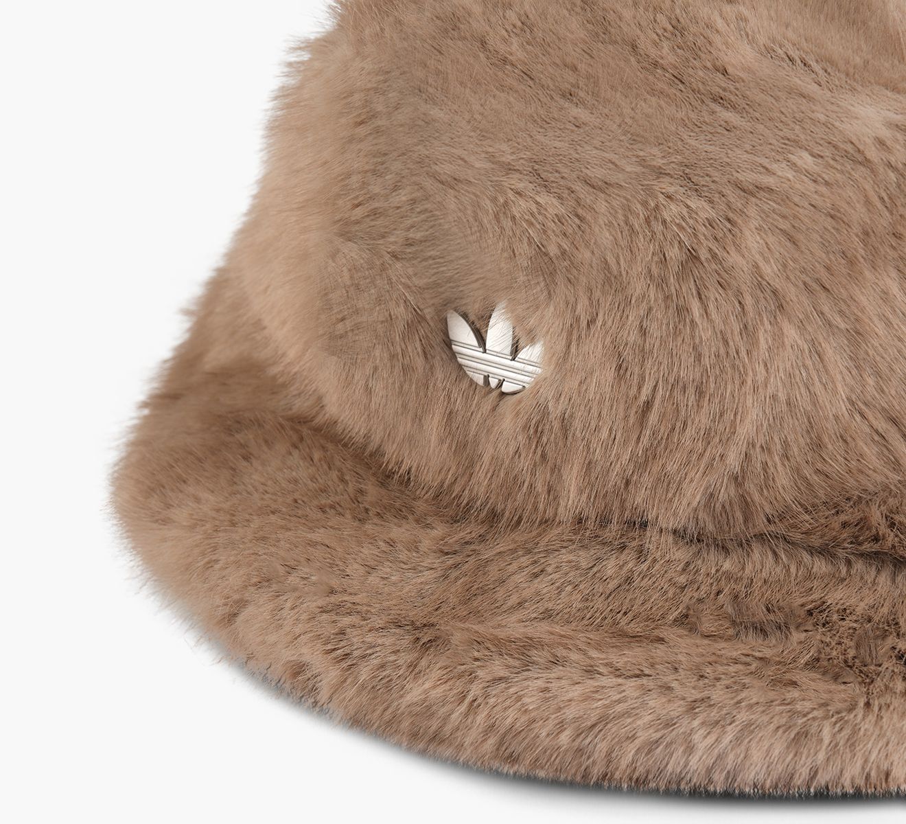 FUR BUCKET HAT