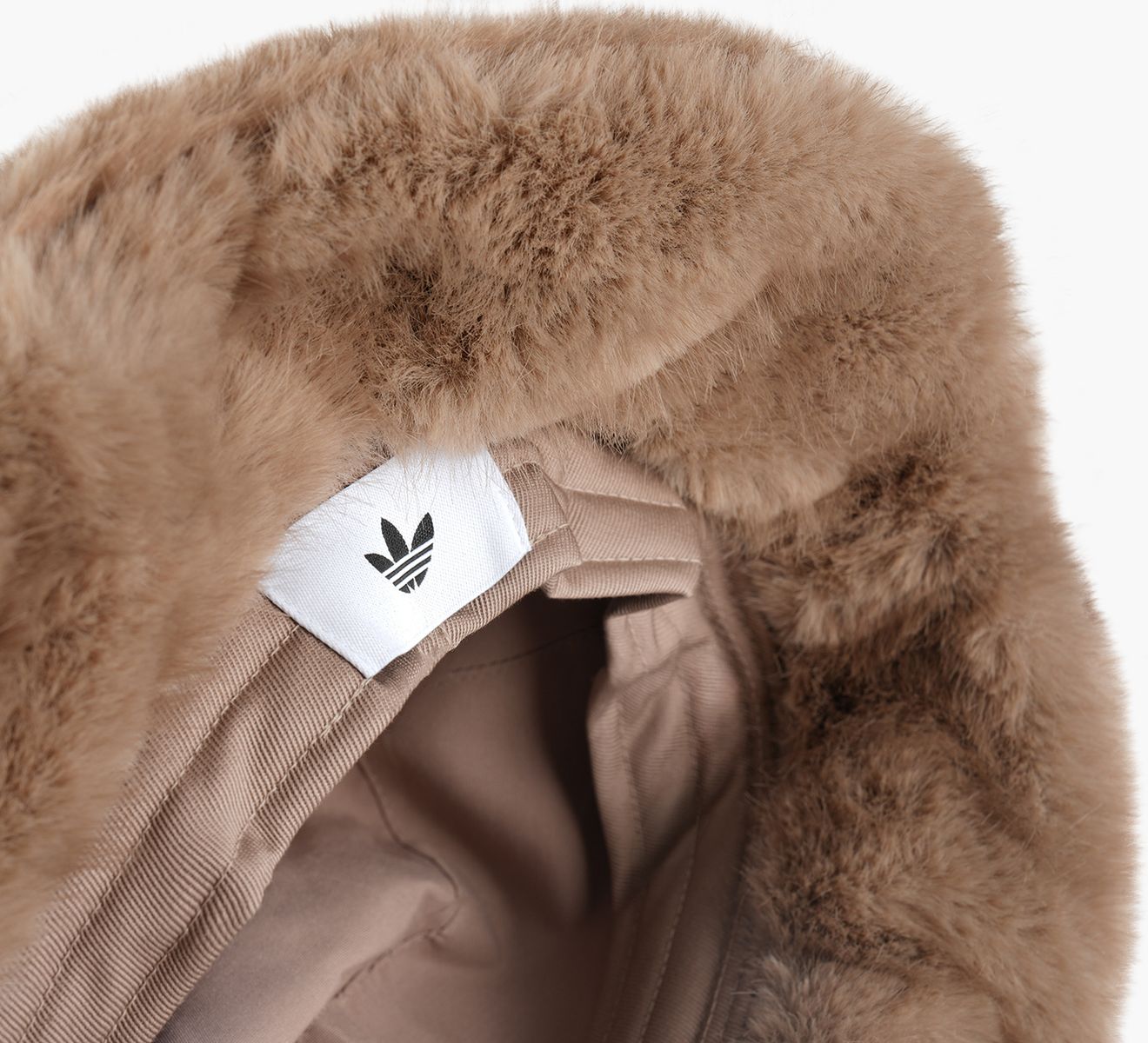 FUR BUCKET HAT
