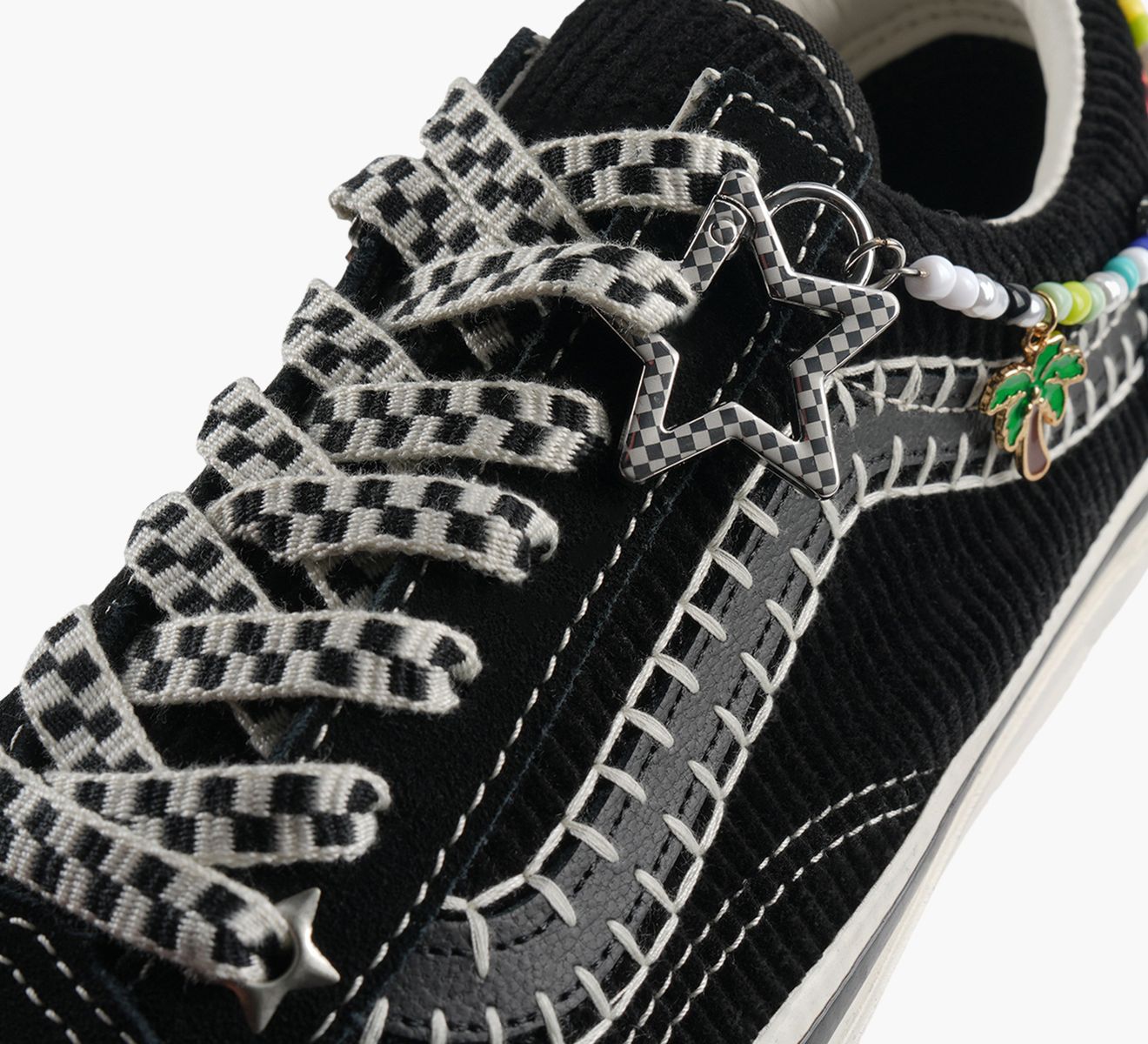 BASKET LX OLD SKOOL CHARMS