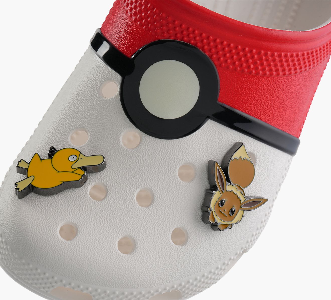 POKÉMON POKÉBALL
