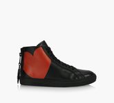 HEART PRINT HIGH TOP SNEAKER