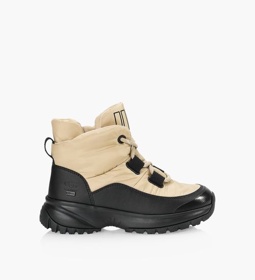 Bargain shoes near me top