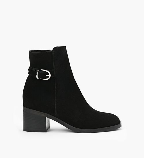 LA CANADIENNE for Women Browns Shoes