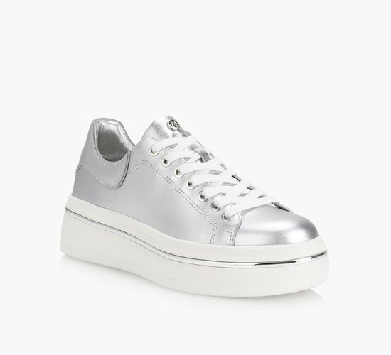Heeled white sneakers shop