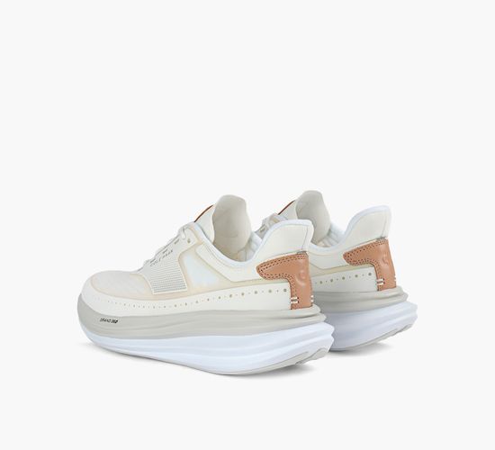 GRANDPRO QUADSTAR RUNNING SNEAKER