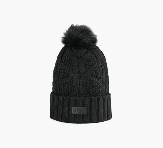 CABLE BEANIE W/POM HAT