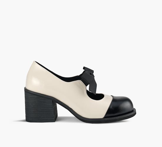 新品同様Letra MIMOSA Black / Cream (SHORT S) 新品同様Letra MIMOSA Black / Cream (SHORT S)
