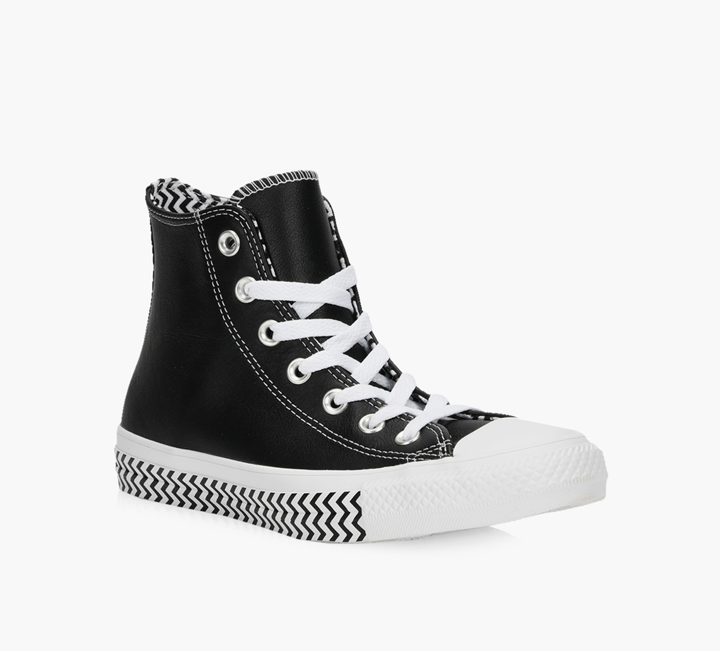 CHUCK TAYLOR - MISSION V