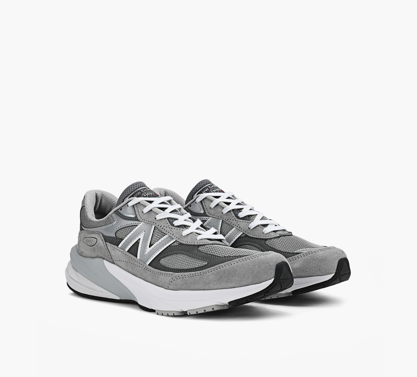 990