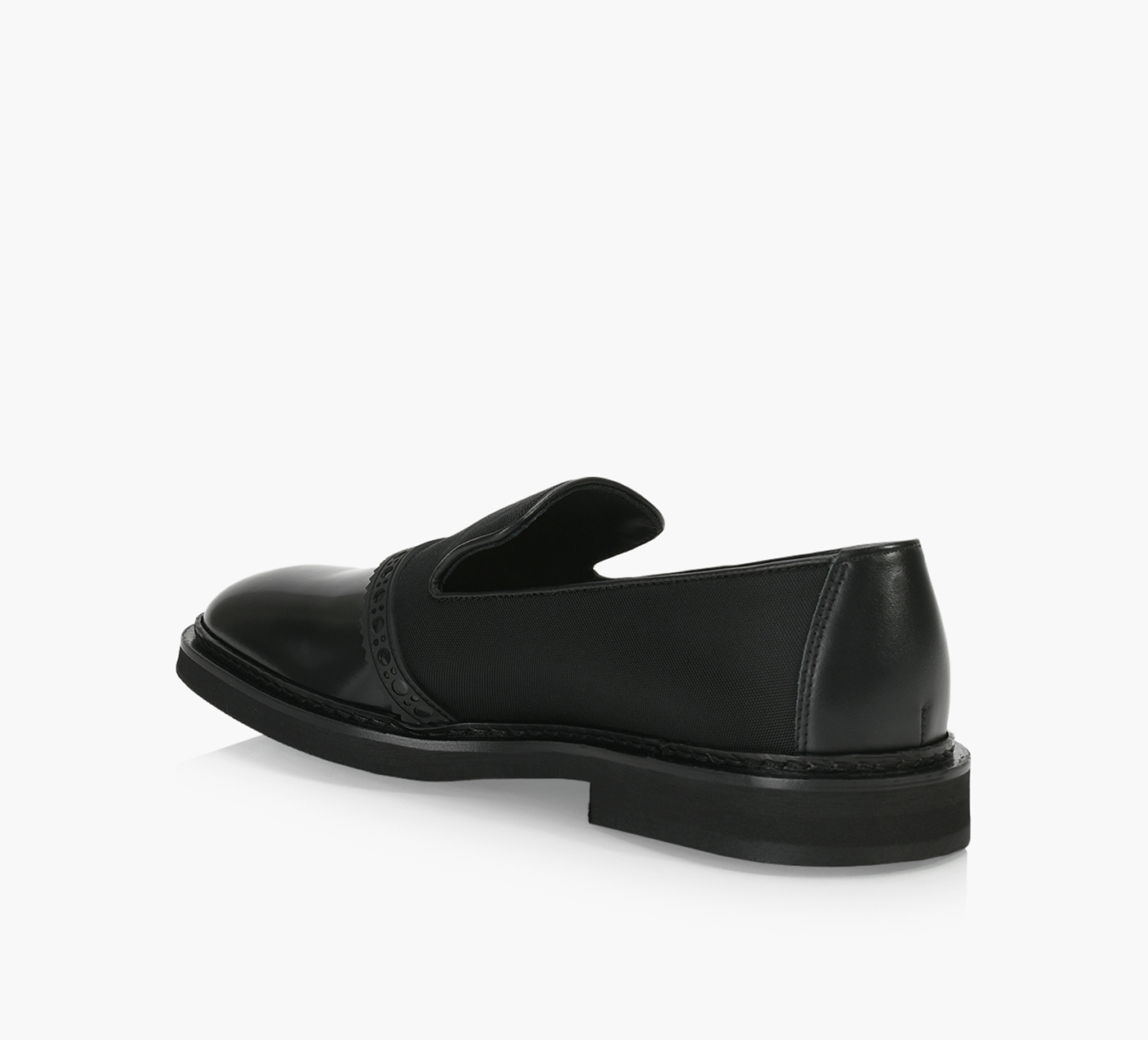 BROGUE SLIP ON