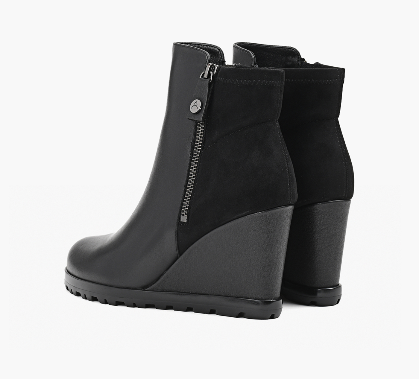 ARIA BOOTIE