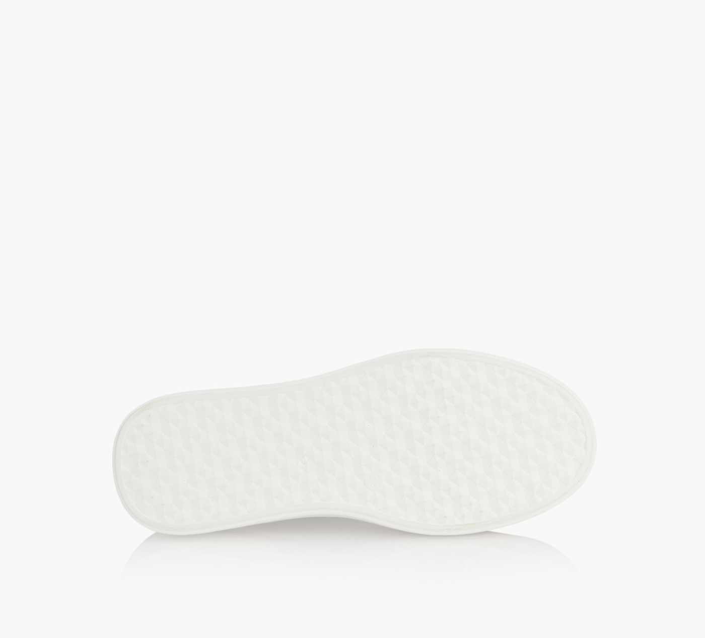 LYLA SNEAKER