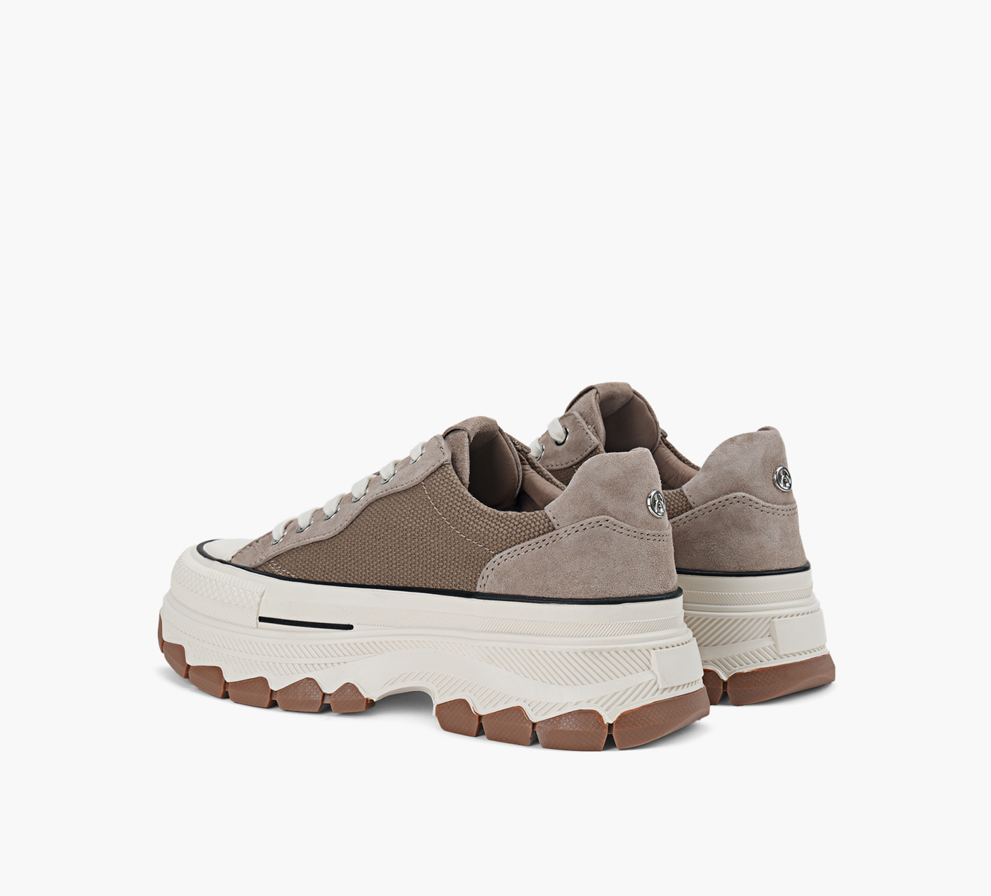 CARLY SNEAKER
