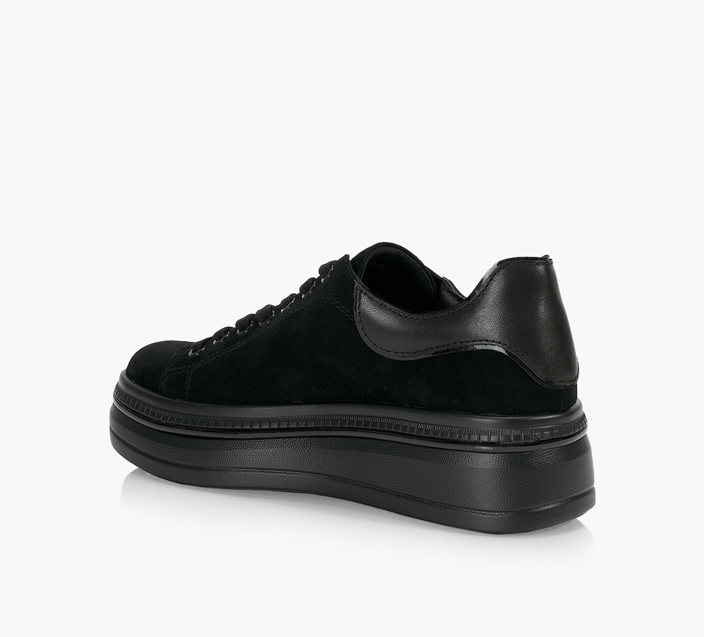 LYLA SNEAKER