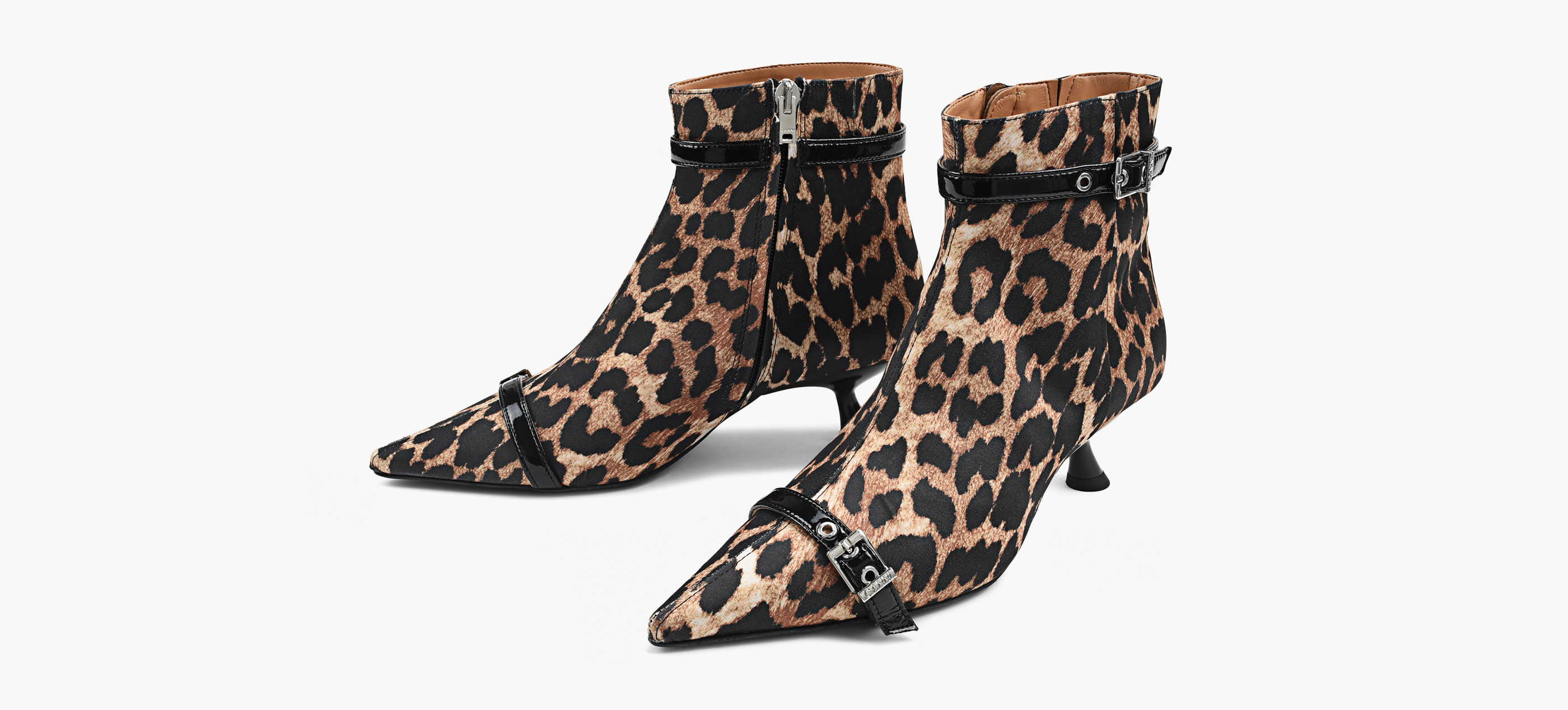 KITTEN HEEL BOOT SATIN