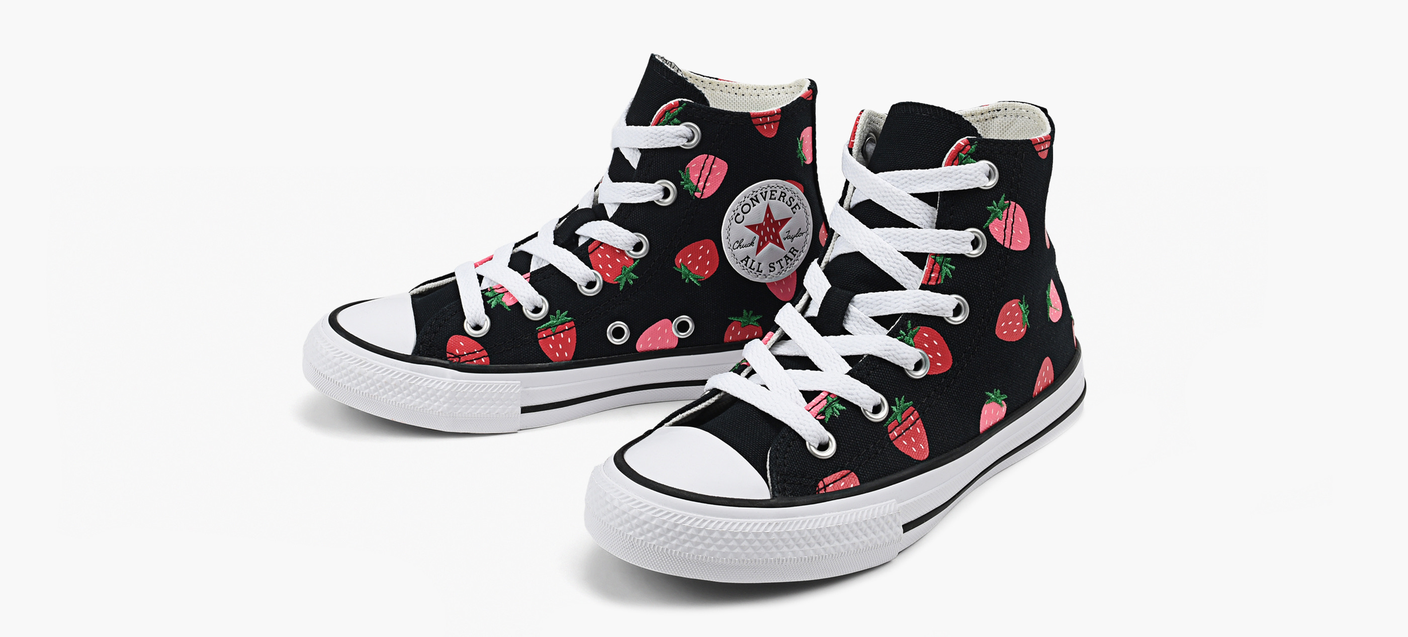 CHUCK TAYLOR ALL STAR STRAWBERRIES