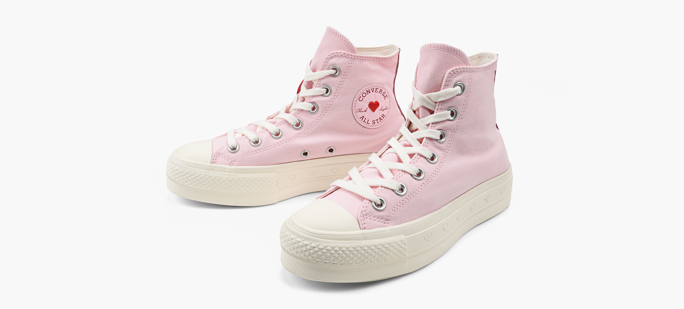CHUCK TAYLOR LIFT LOVE ME