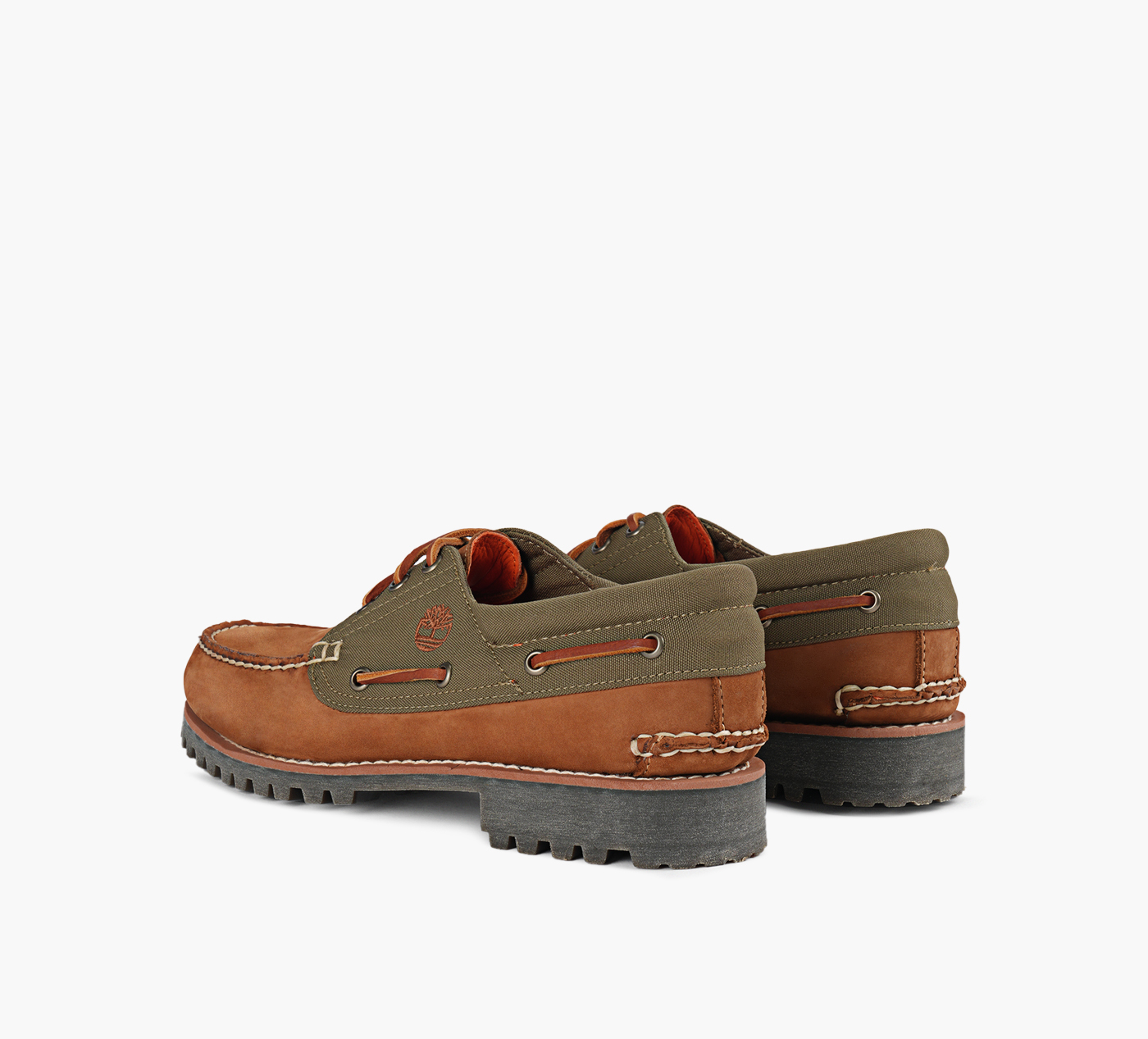 AUTHENTIC BOAT SHOE