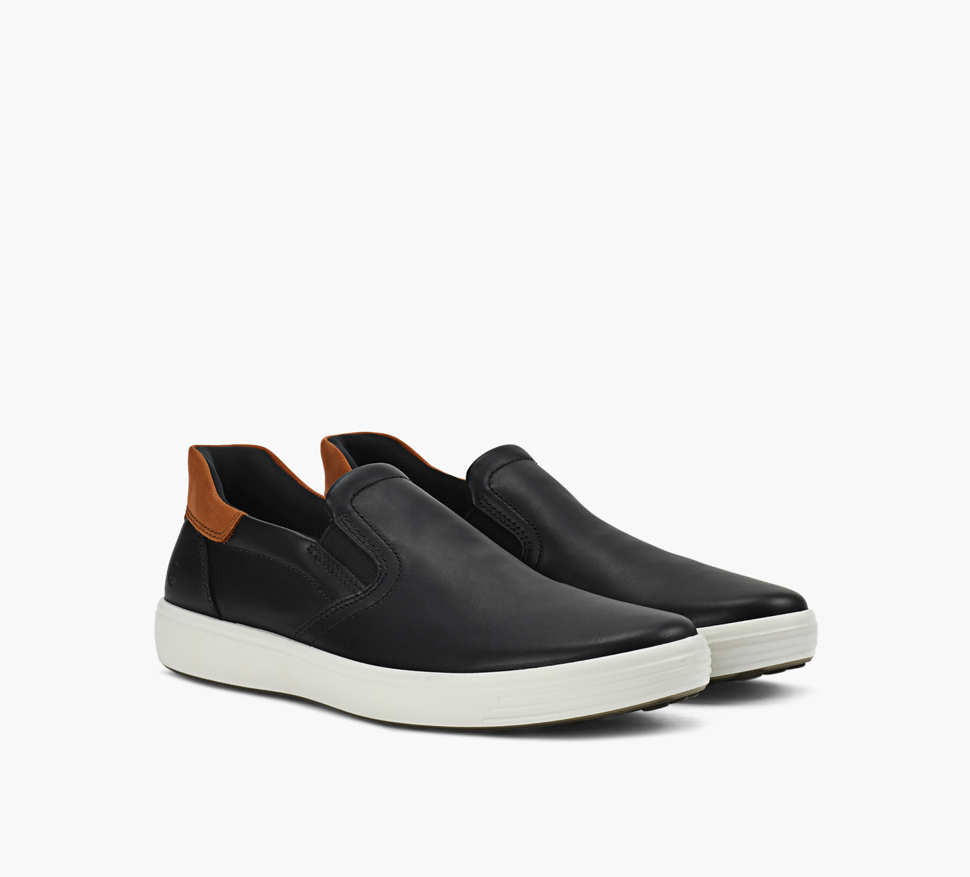 SOFT 7 M SLIP ON