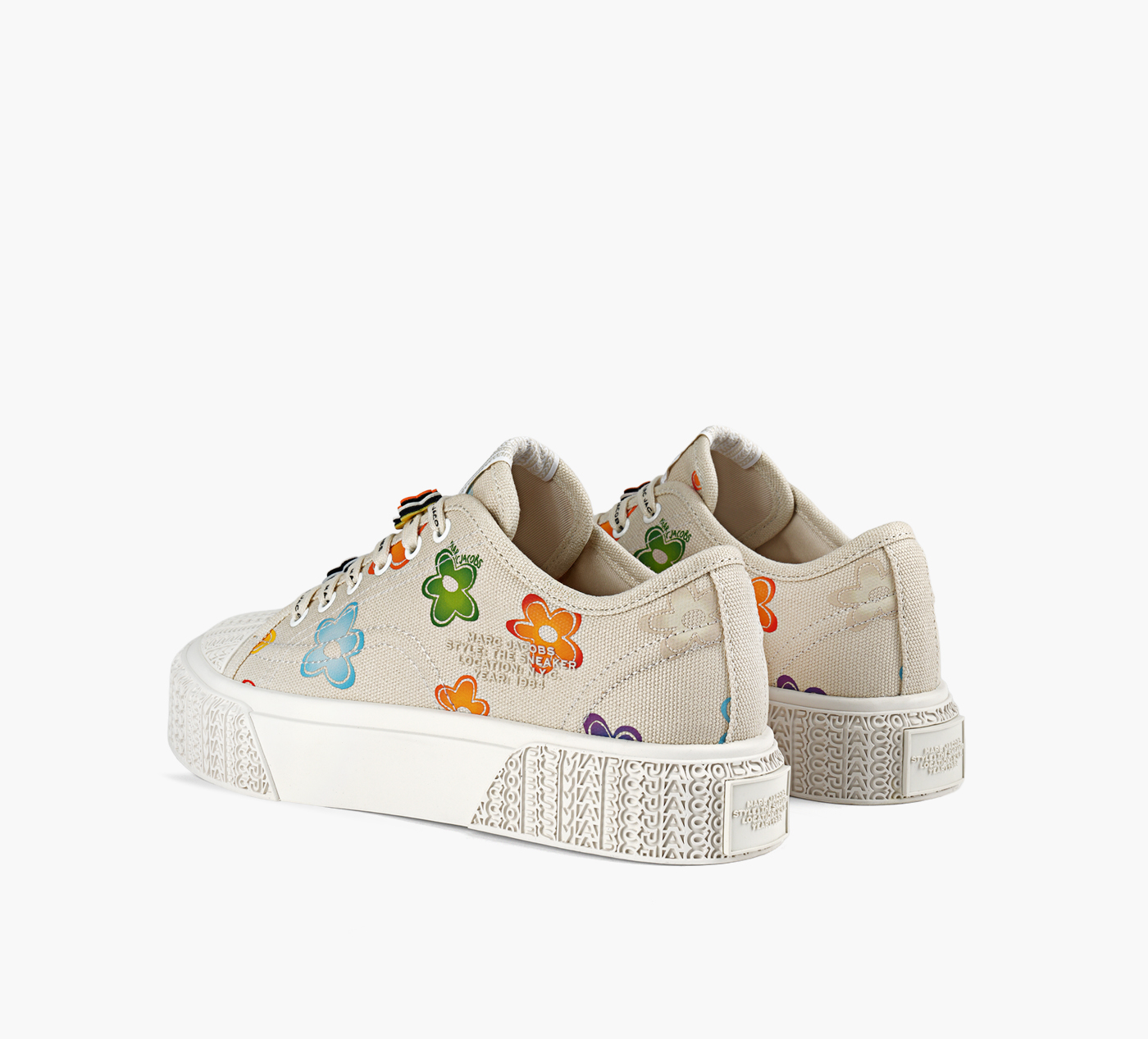 THE DAISY CANVAS SNEAKER
