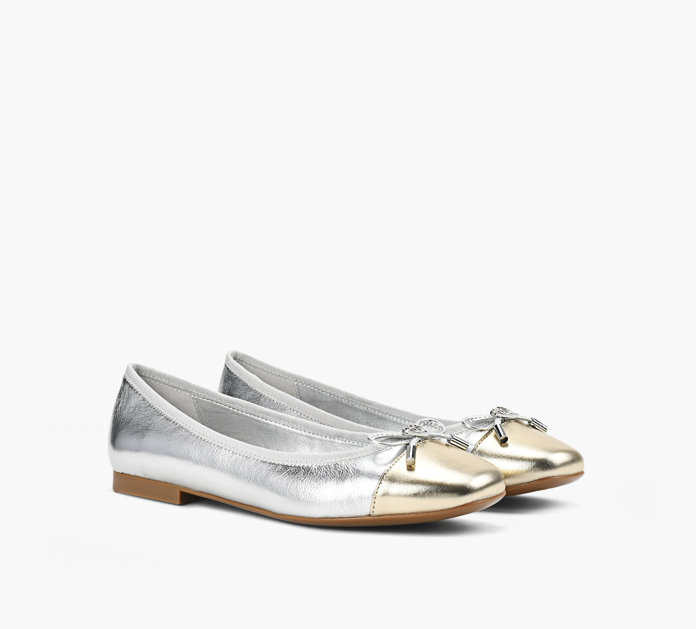 ZARI FLAT