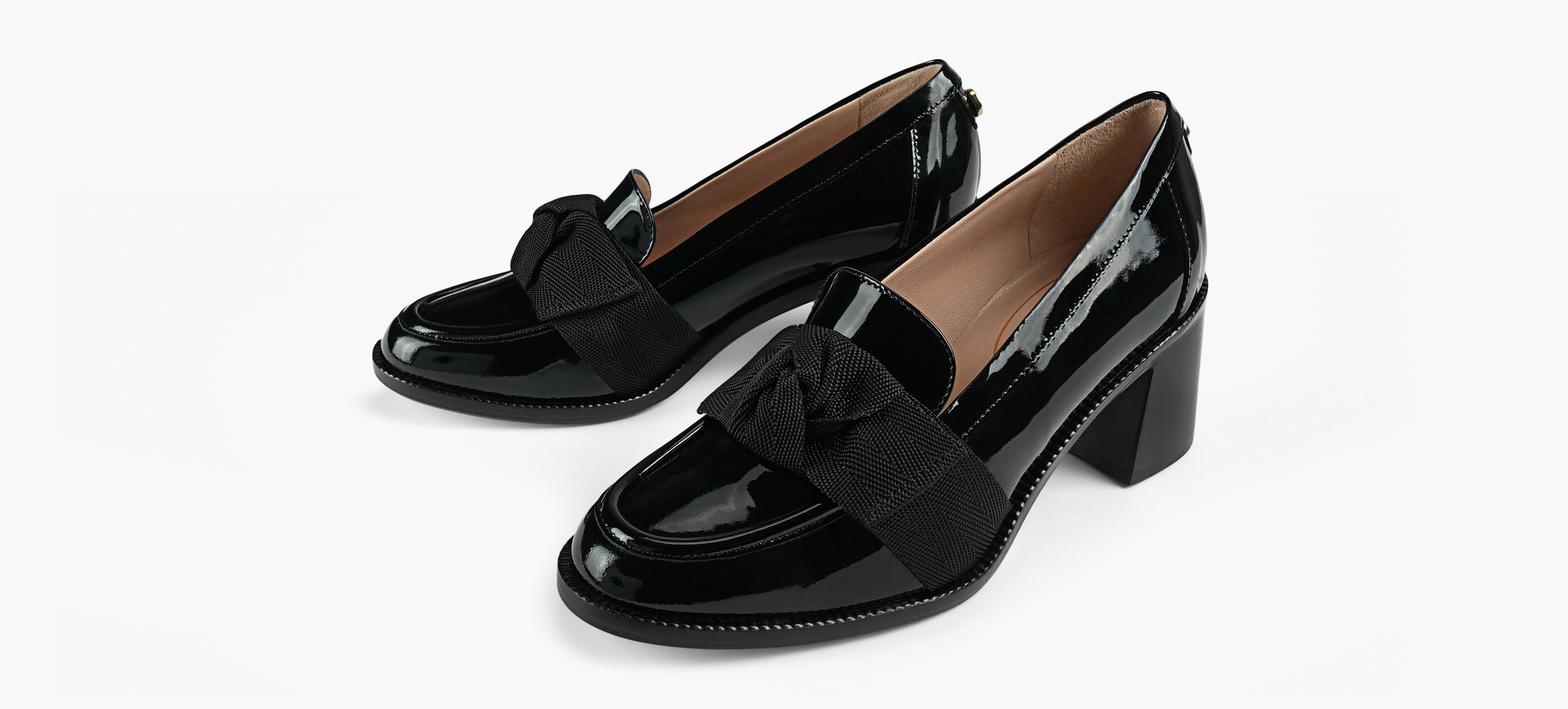 GIANNA HEELED LOAFER