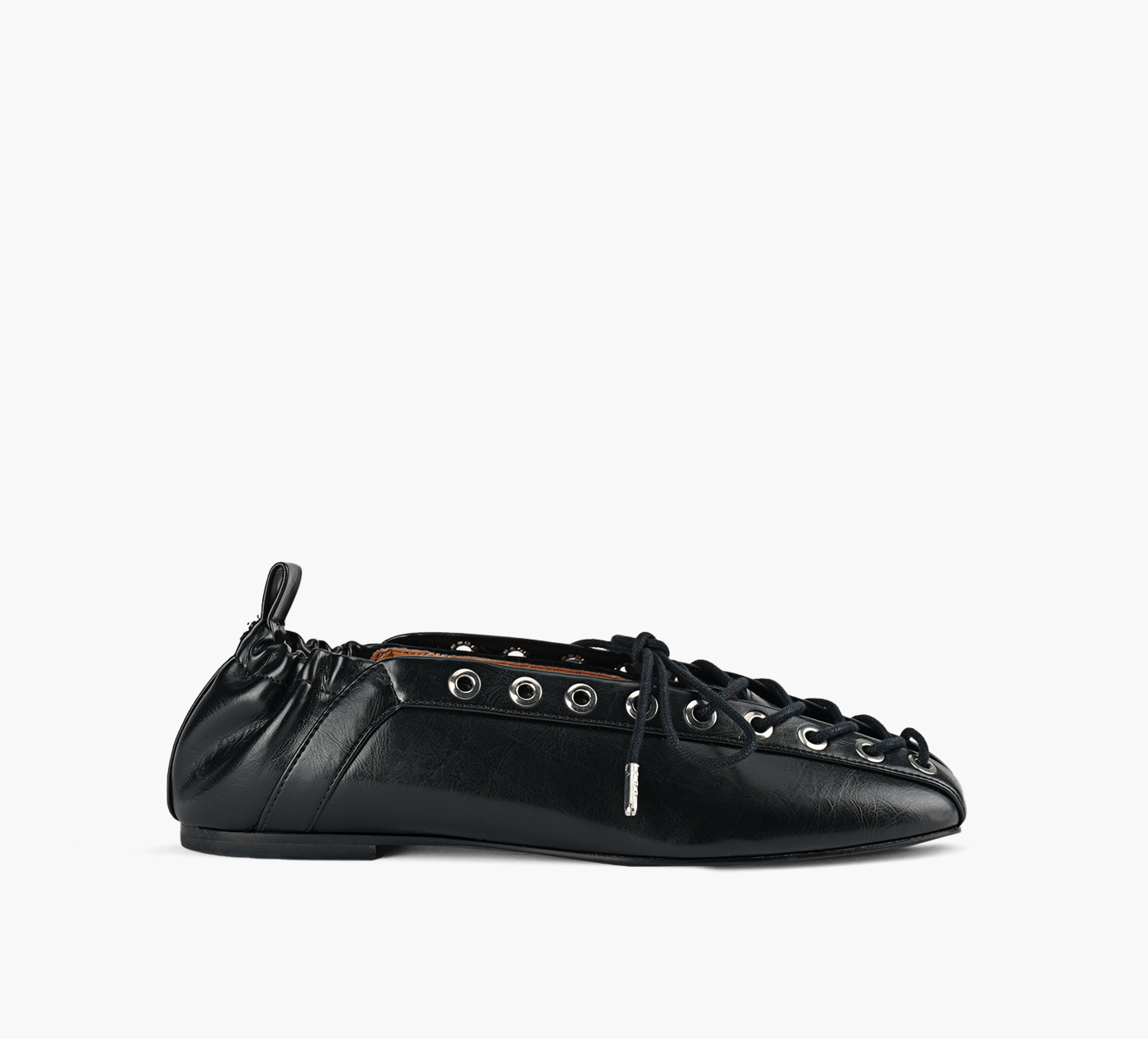 EYELETS LACE UP BALLERINA