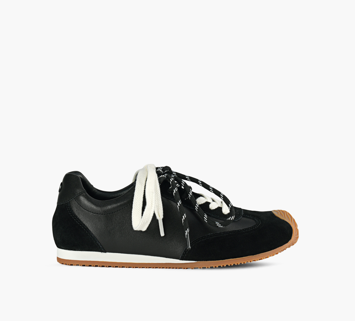 QUINN SNEAKER