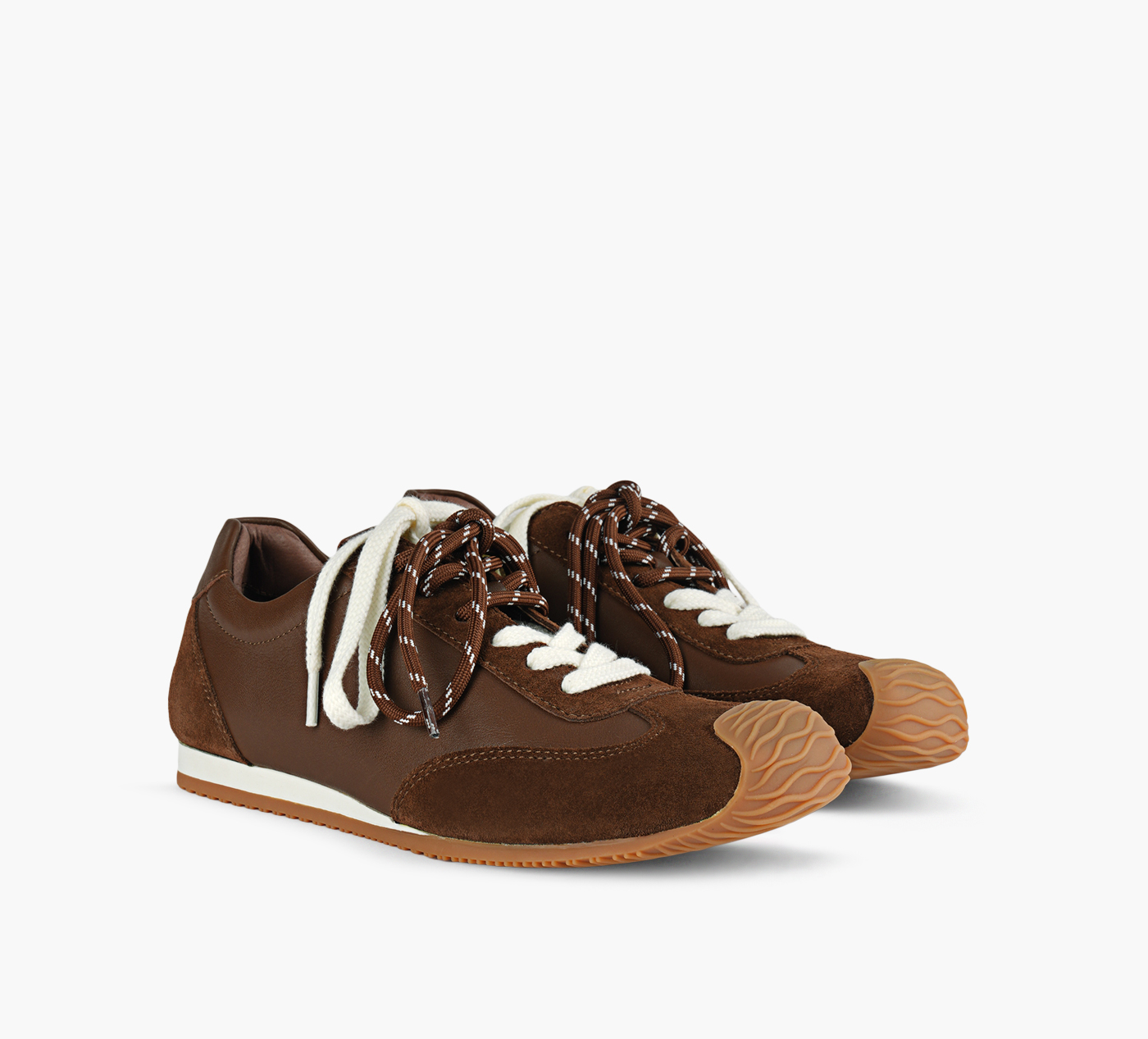 QUINN SNEAKER
