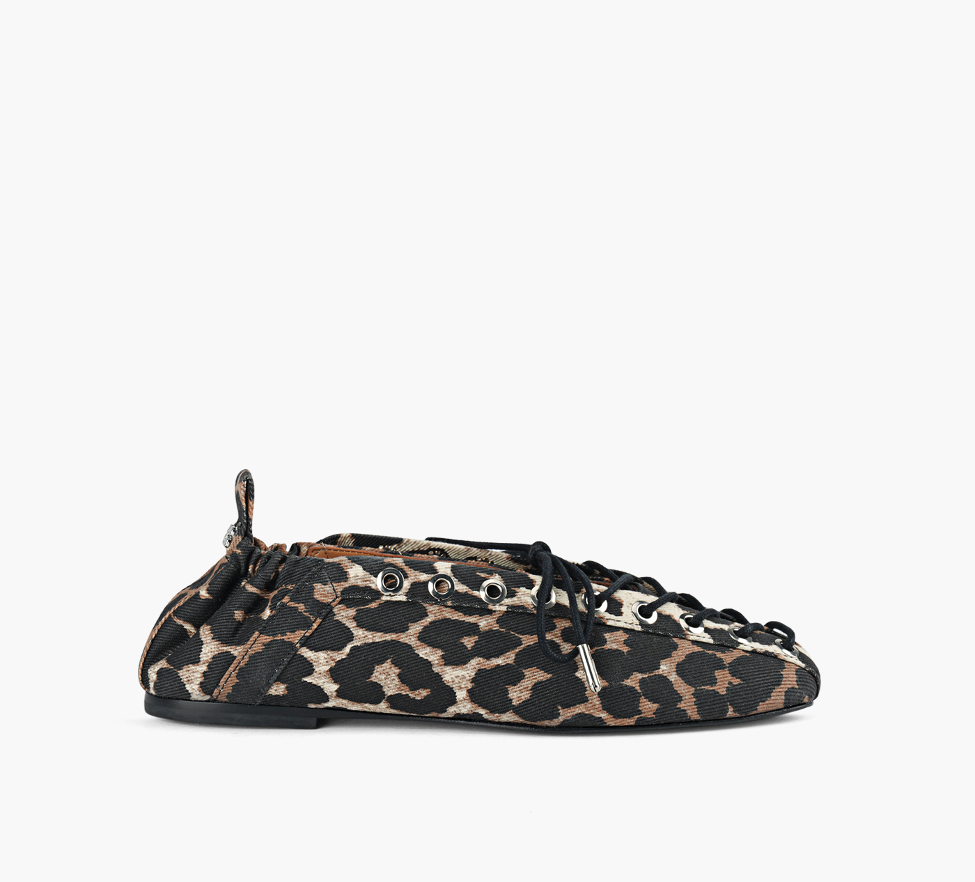 EYELETS LACE UP BALLERINA