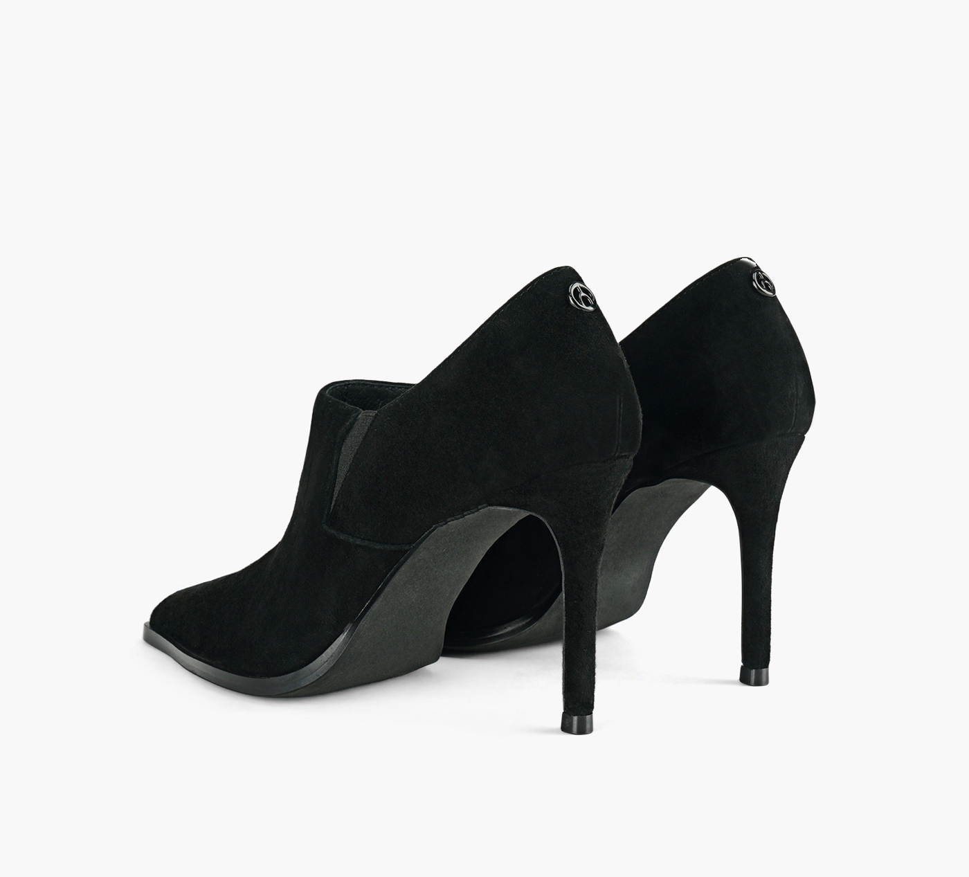 NICOLETTE SHOOTIE