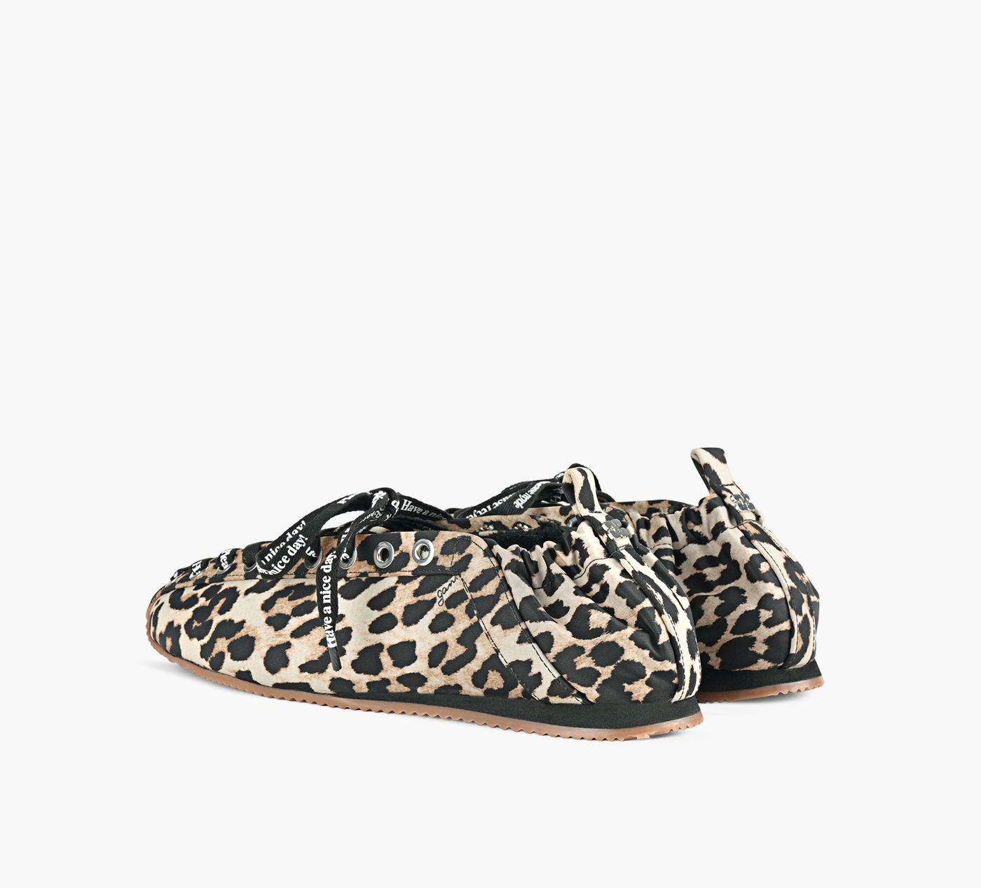 EYELETS LACE UP BALLERINA