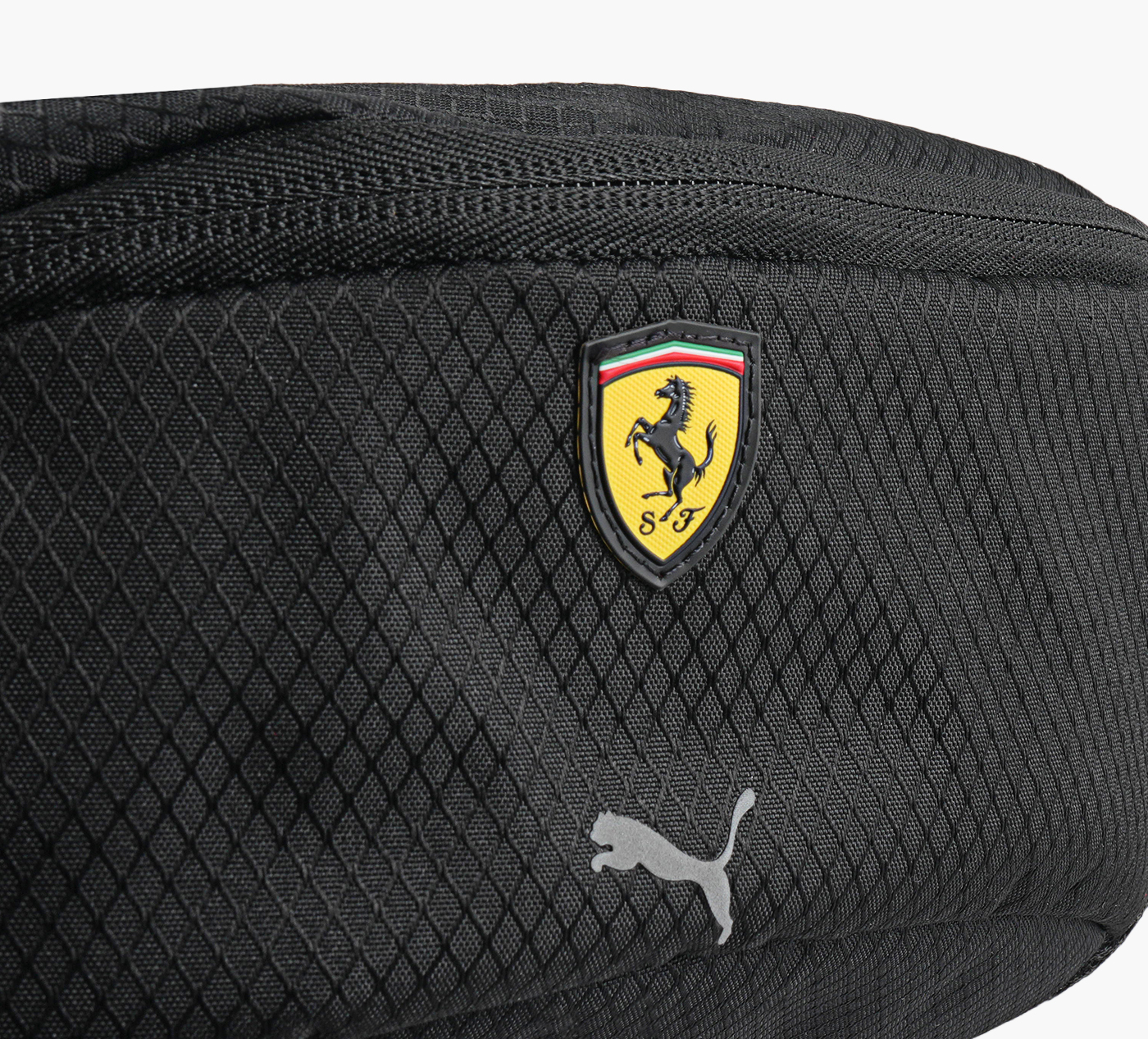 SAC BANANE FERRARI