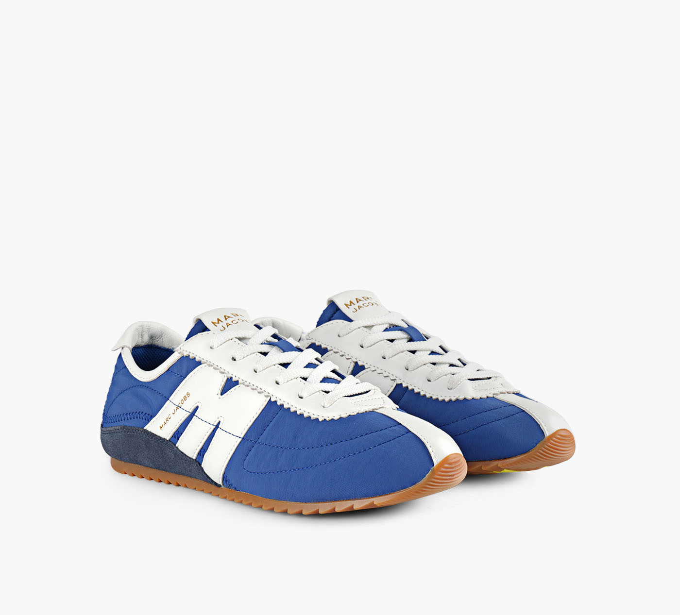 THE 400 BLEEKER RUNNER